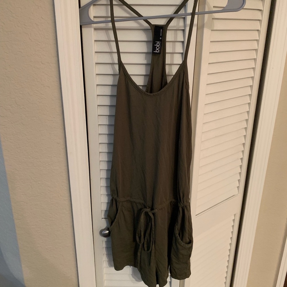 Bobi olive romper